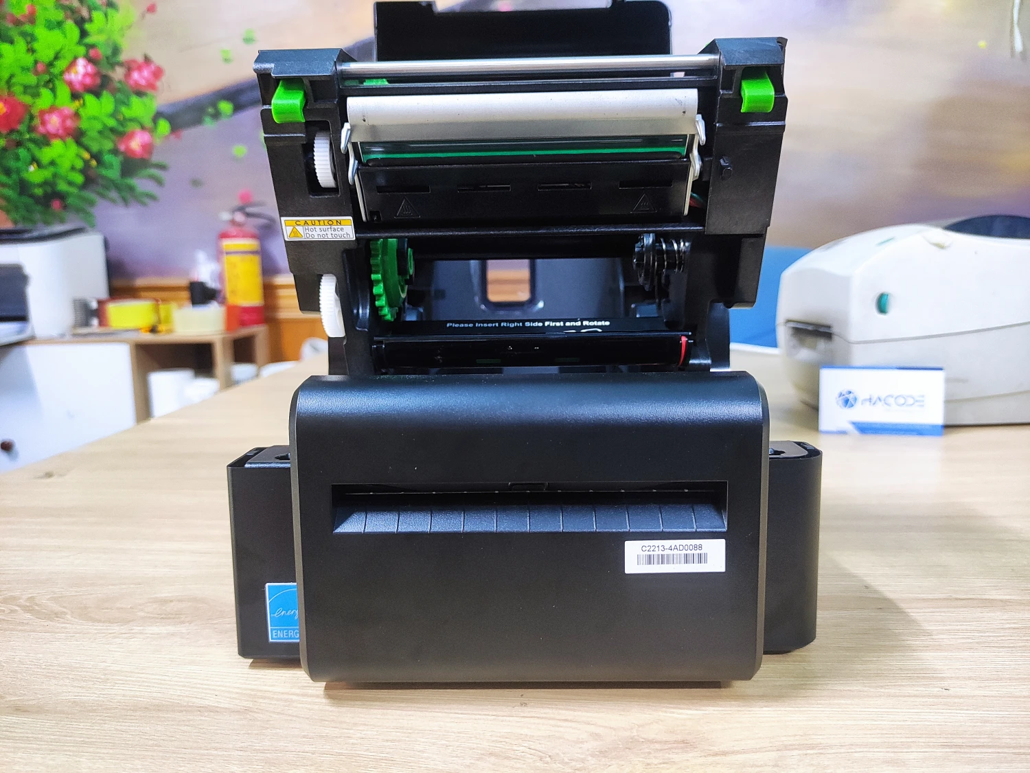 Máy in tem mã vạch TSC TE310 (300dpi)